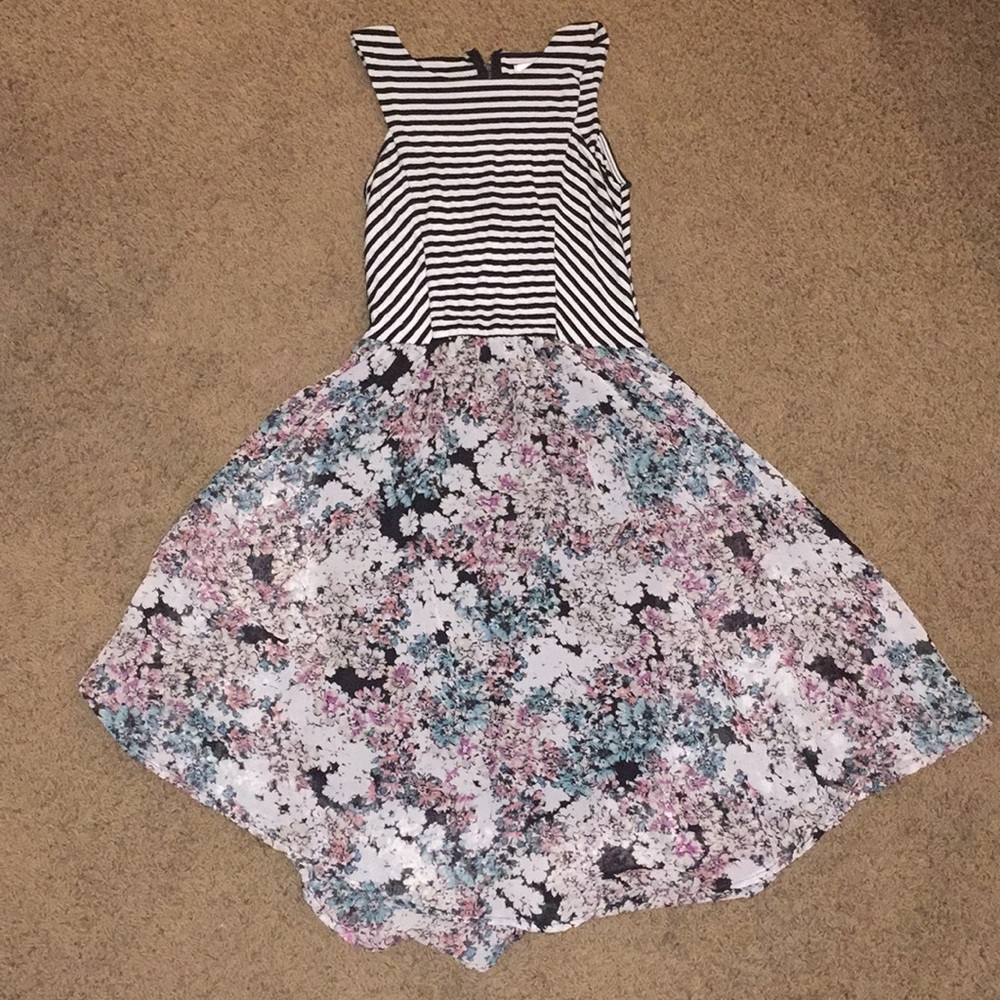 Xhilaration Dress
